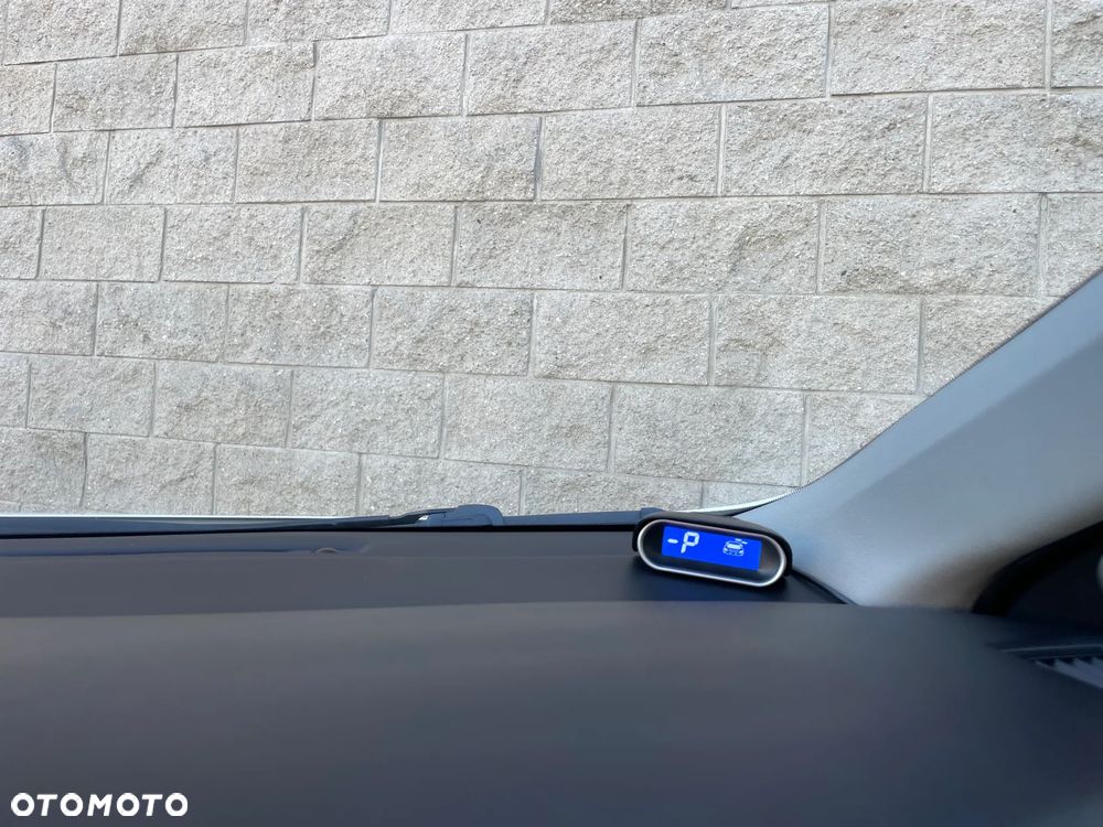 Toyota Auris 1.4 D-4D Dynamic - 15