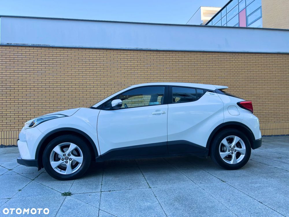 Toyota C-HR - 4