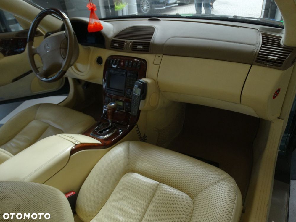 Mercedes-Benz CL - 17