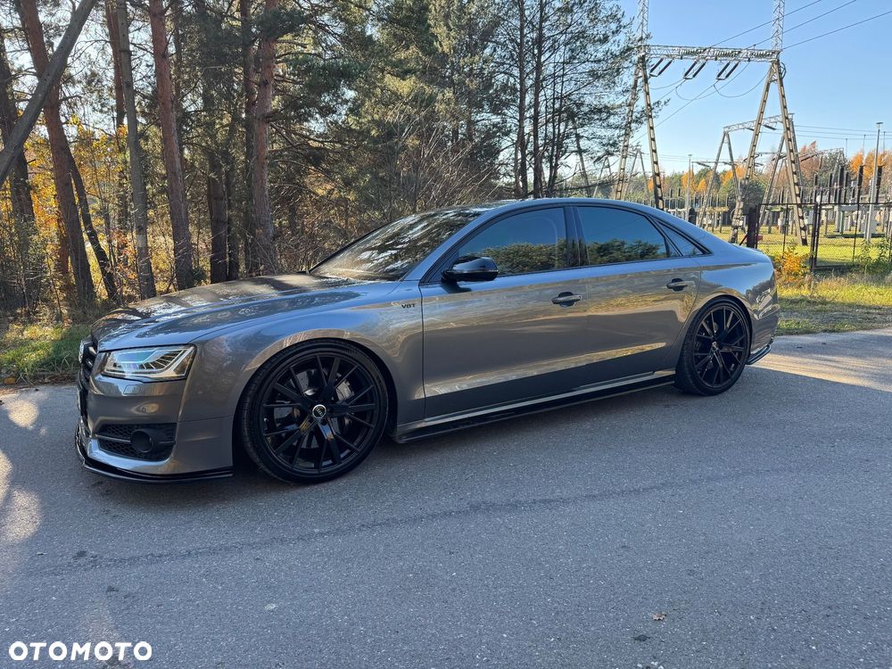 Audi S8 Plus 4.0 TFSI Quattro - 3