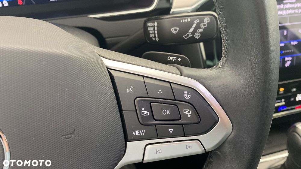 Volkswagen Passat - 22