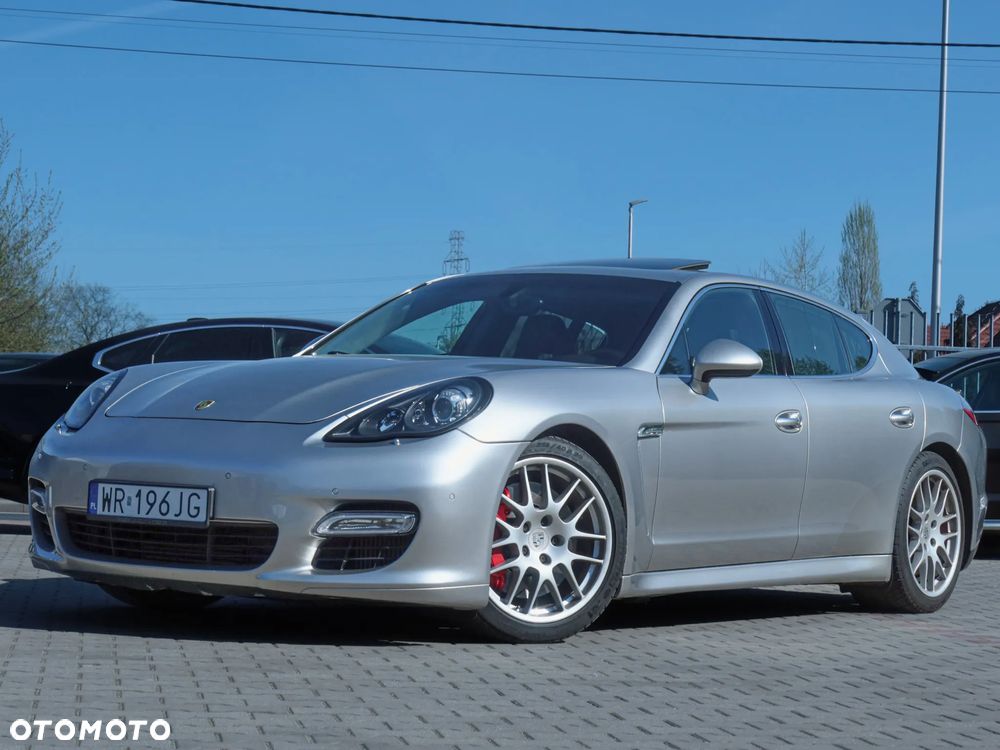 Porsche Panamera Turbo S PDK - 3
