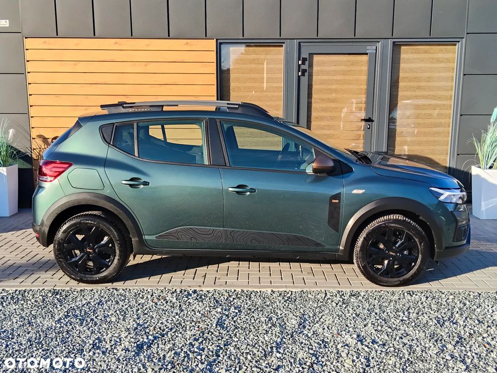 Dacia Sandero Stepway TCe 90 Expression + - 32