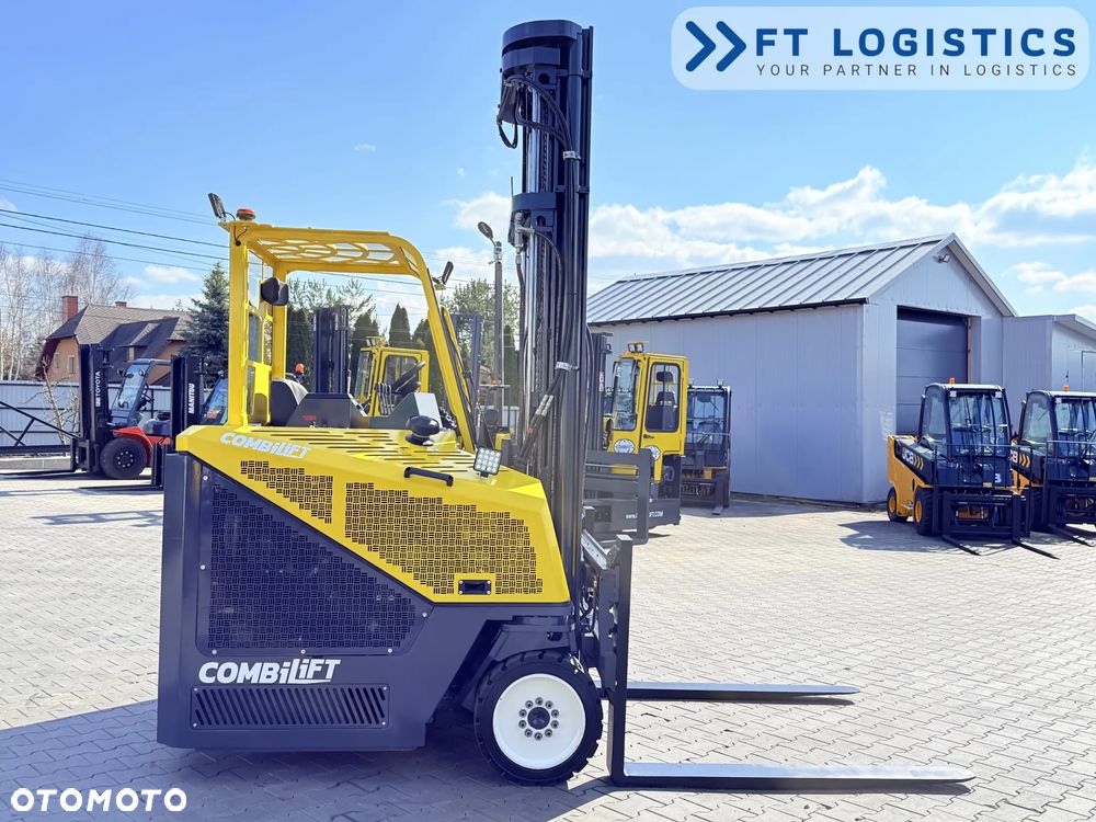 Combilift WÓZEK CZTEROKIERUNKOWY - WIELOKIERUNKOWY | COMBILIFT CB4500 | GAS | TRIPLEX 6400MM | WOLNY SKOK | POZYCJONER WIDEŁ | PRZESUW WIDEŁ | STAN IDEALNY | Szeroka oferta wózków czterokierunkowych i bocznych, dopasowanych do różnorodnych potrzeb i zastosowań - 7