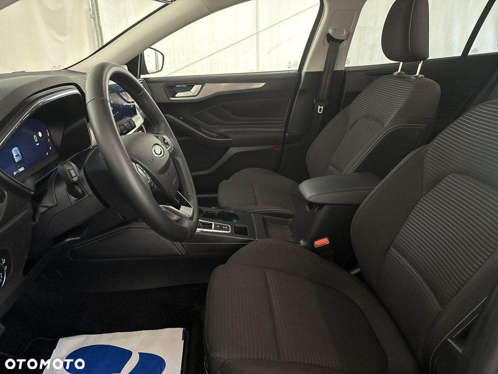 Ford Focus - 13