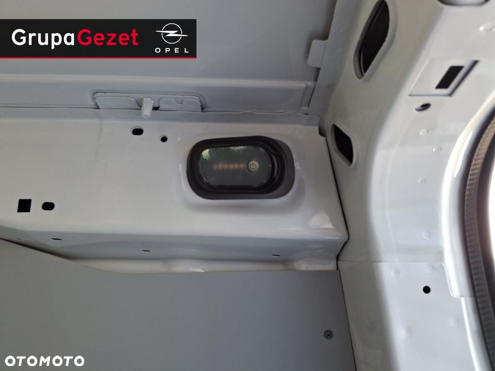 Opel Combo Cargo - 10