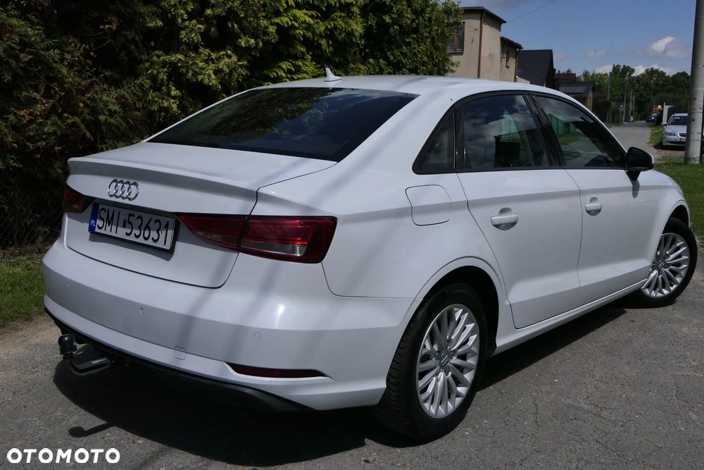 Audi A3 Limousine 1.6 TDI S tronic design - 9