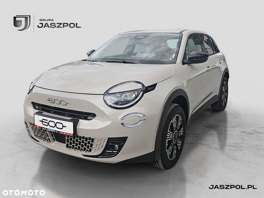 Fiat 600 1.2 Turbo Icon eDCT - 1
