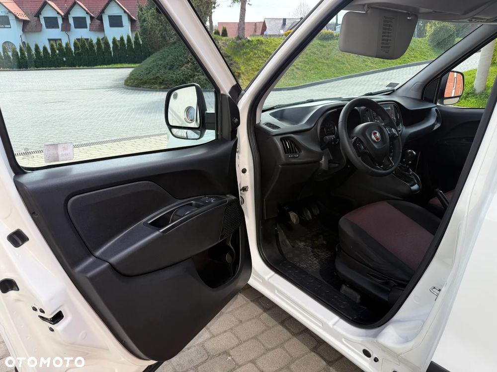Fiat Doblo Furgon 3 Osobowy - 12