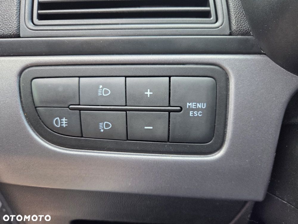 Fiat Grande Punto Actual 1.2 8V Estiva - 16