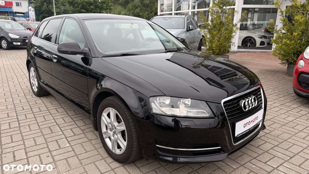 Audi A3 Sportback - 11