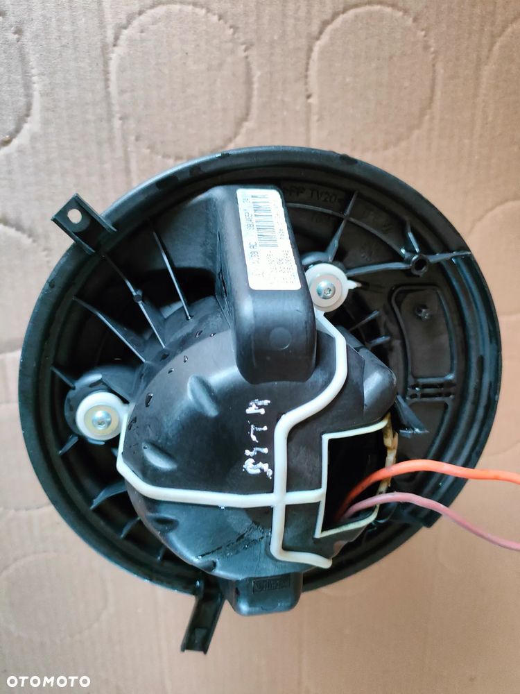 MERCEDES B-klasa W245 W169 1.5 8V Wentylator nawiewu dmuchawa a1698200642 - 3