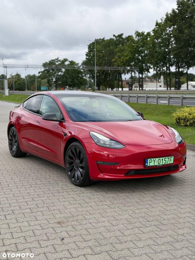 Tesla Model 3 - 1
