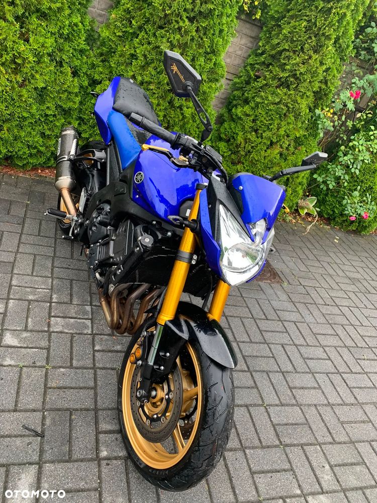 Yamaha YZF - 6