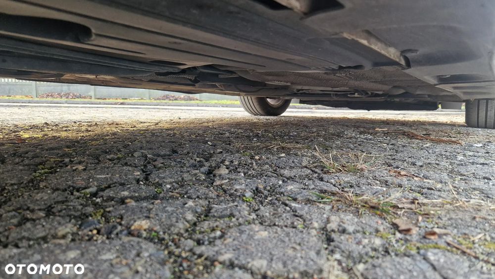 Ford Grand C-MAX 2.0 TDCi Business Edition - 10