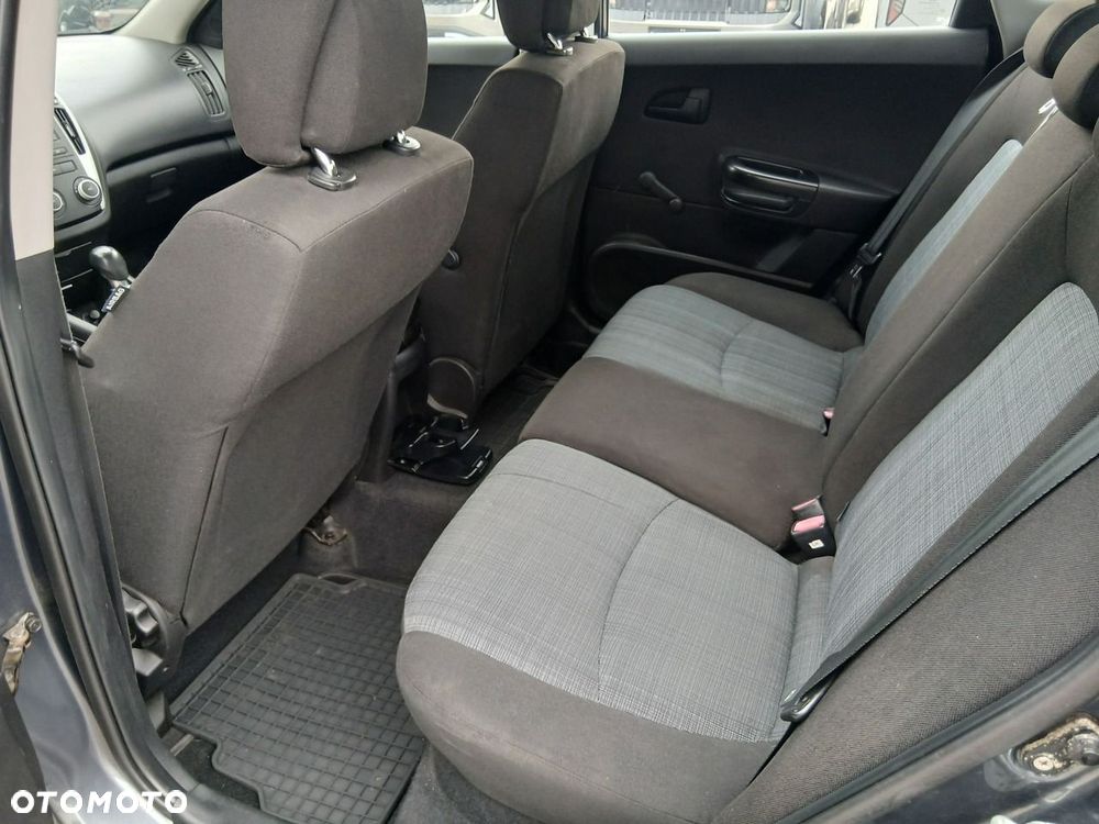 Kia Ceed 1.4 M - 13