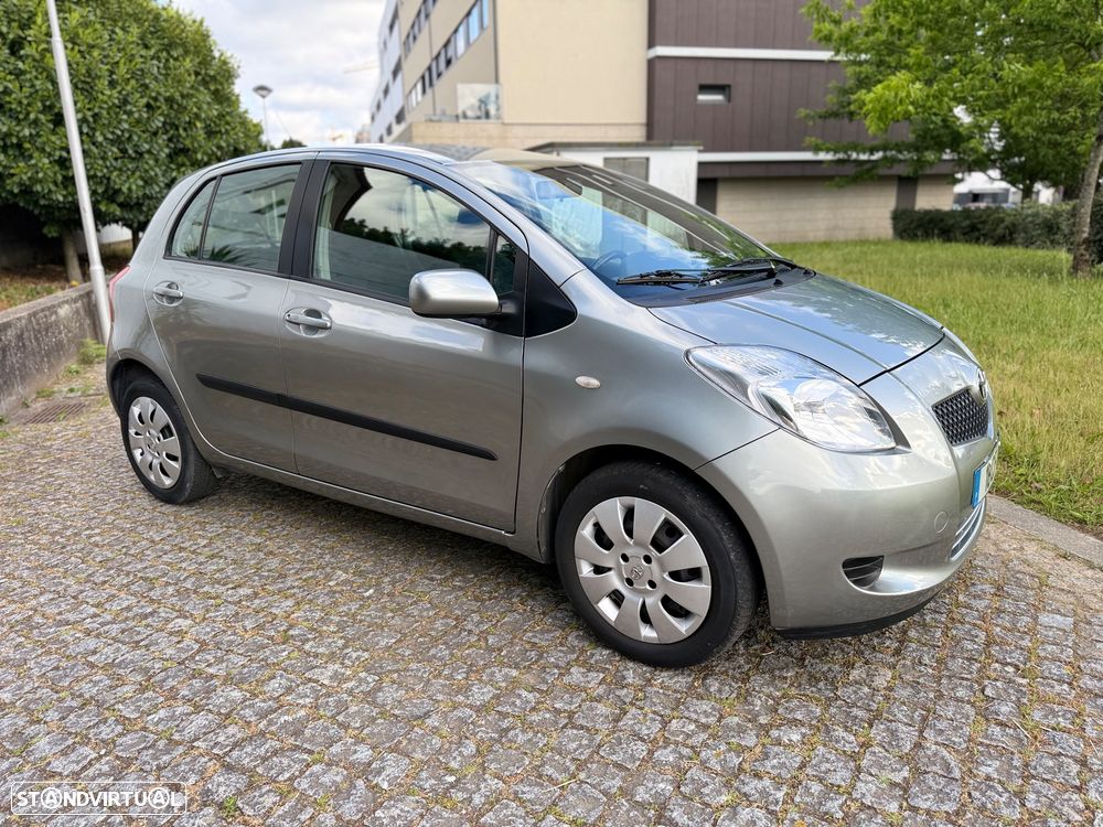 Toyota Yaris 1.0 VVT-i Rock in Rio - 5