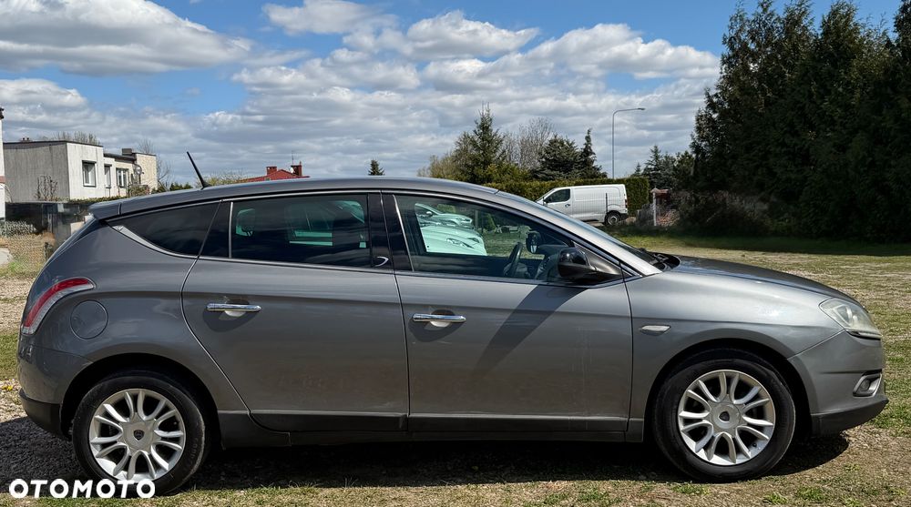 Lancia Delta 1.6 MultiJet 16v Silver - 5