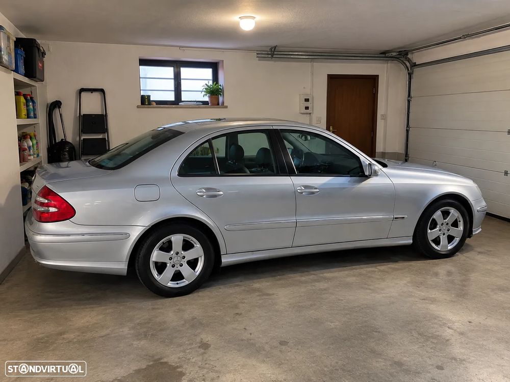 Mercedes-Benz E 220 CDi Avantgarde Aut. - 1
