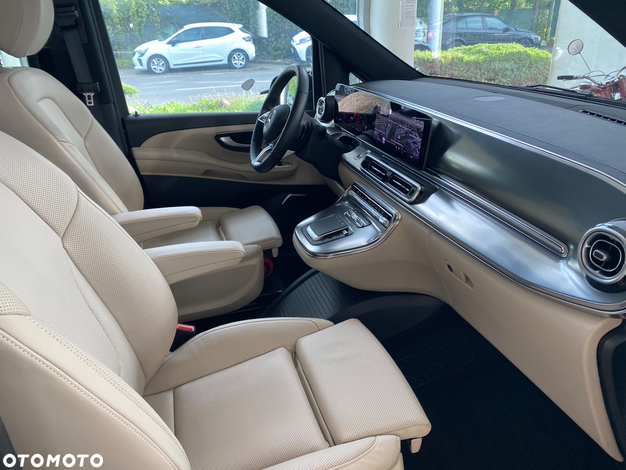 Mercedes-Benz Klasa V 300 d 4-Matic 9G-Tronic Exclusive (d³ugi) - 30