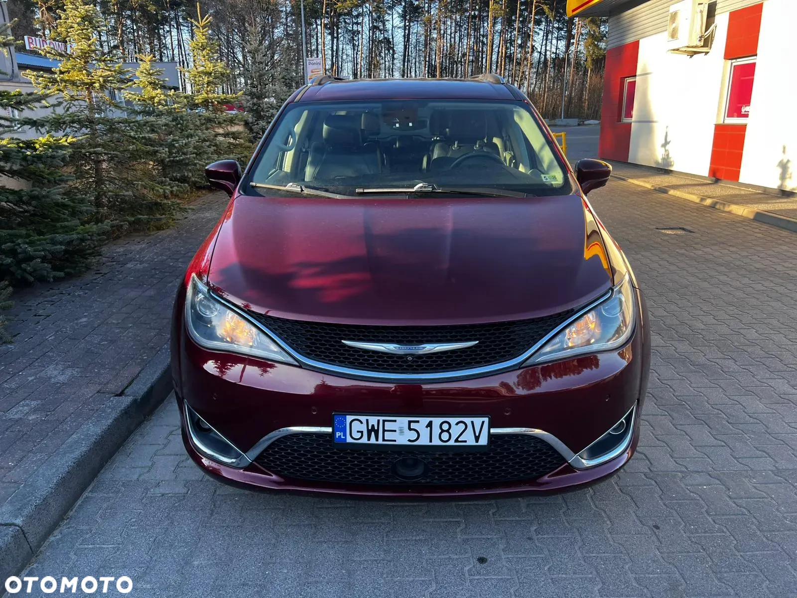 Chrysler Pacifica - 10