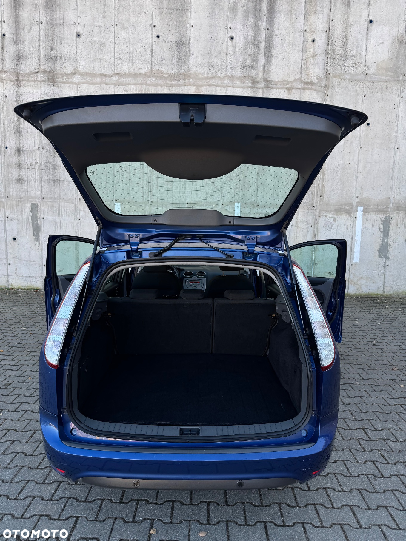 Ford Focus 1.8 Style - 9