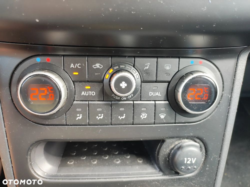 Nissan Qashqai 1.6 Acenta - 12