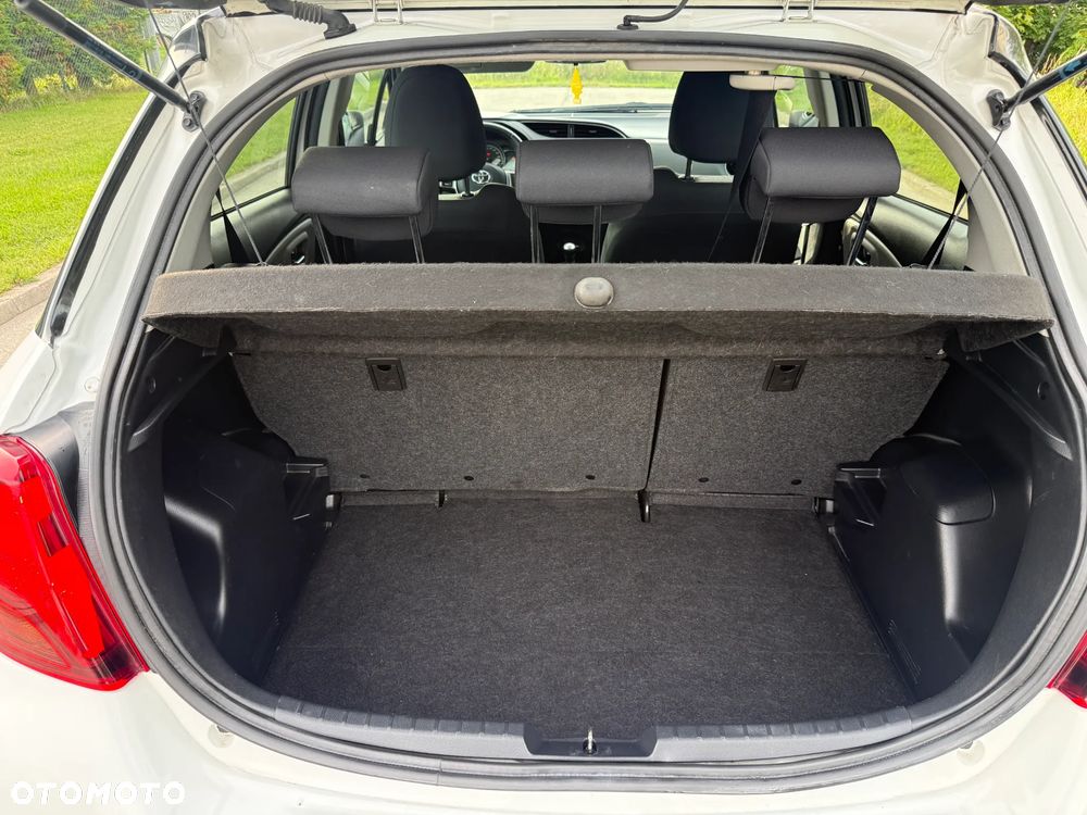 Toyota Yaris - 9