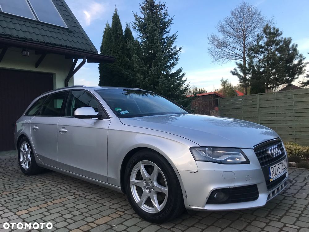 Audi A4 Avant 2.0 TDI DPF Ambiente - 27