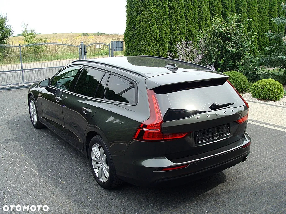 Volvo V60 D3 Momentum Pro - 30