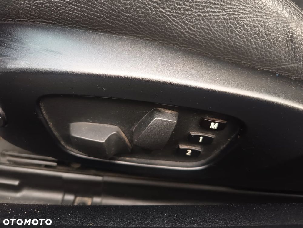 BMW Seria 3 330d DPF Cabrio - 6