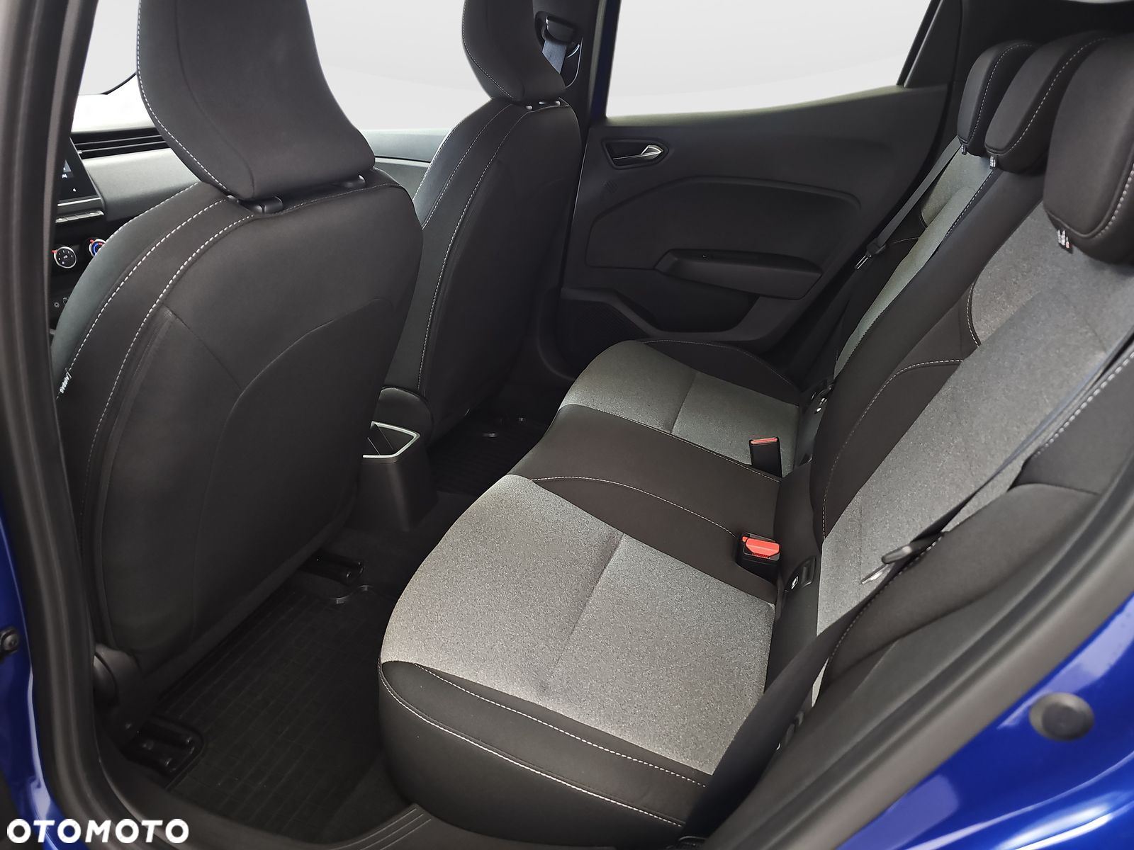 Renault Clio 1.0 TCe Evolution - 23