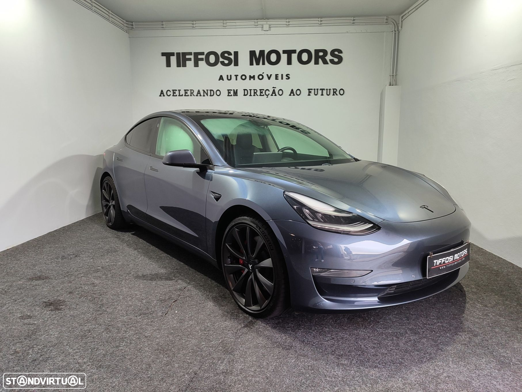 Tesla Model 3 Performance Dual Motor AWD - 2