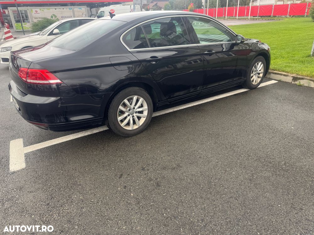 Volkswagen Passat 2.0 TDI DSG Comfortline - 2