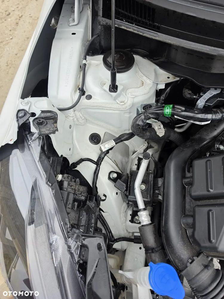 Suzuki Swift 1.2 Dualjet Hybrid MT Club - 29