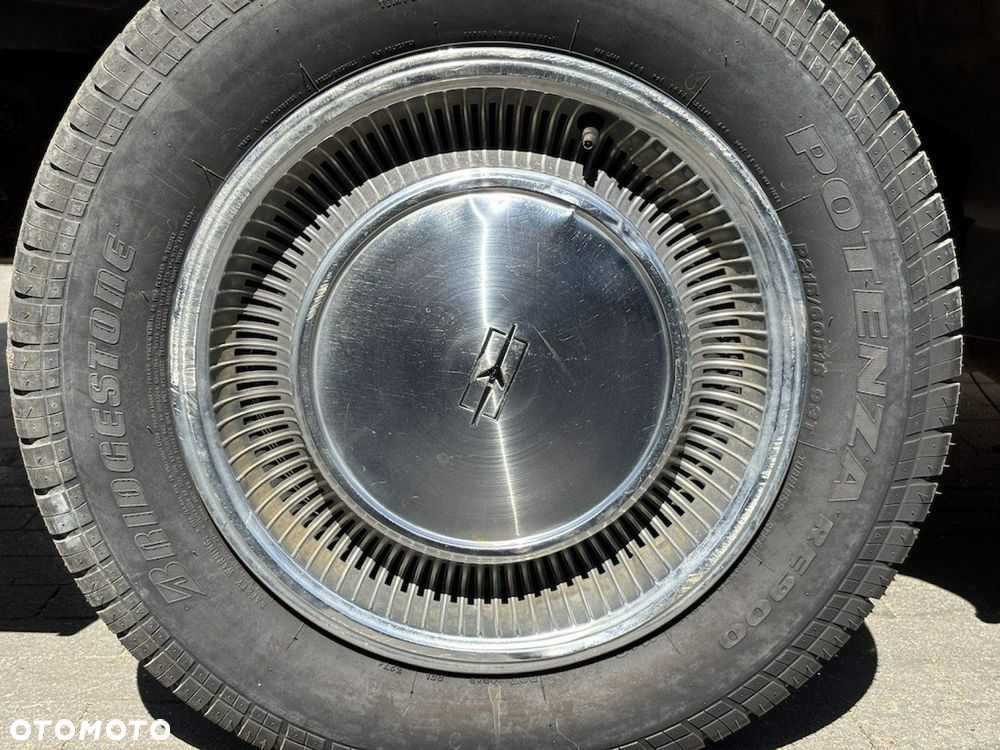 Oldsmobile Delta 88 - 29