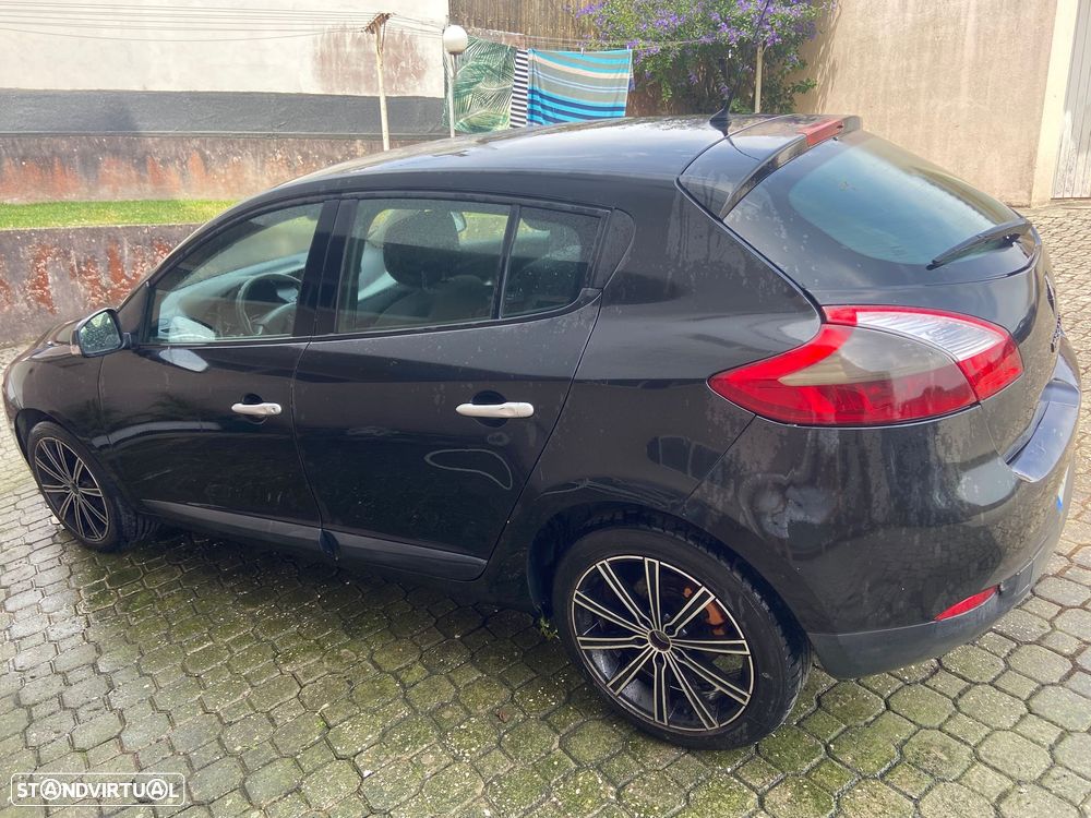 Renault Mégane 1.5 dCi Confort - 3