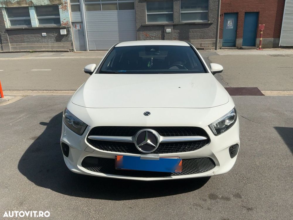 Mercedes-Benz A 180 d 7G-DCT - 4