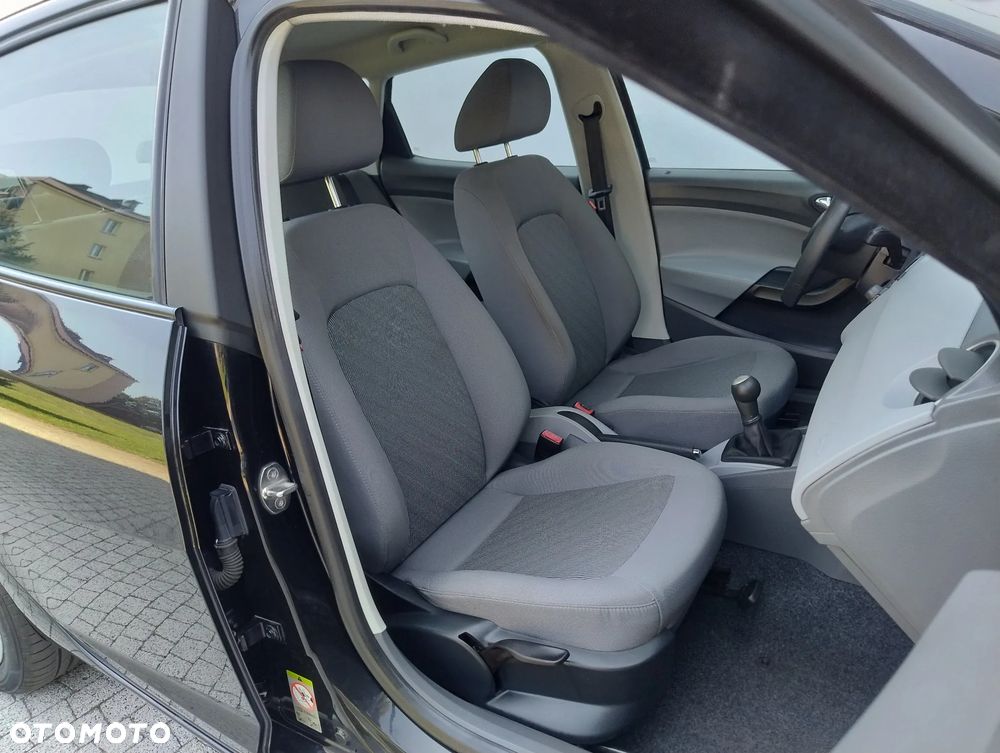 Seat Ibiza 1.4 16V Passion - 11