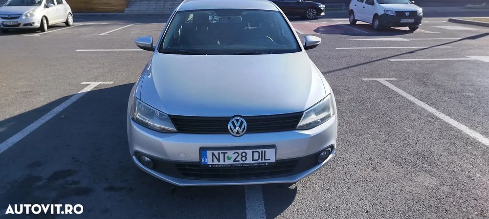 Volkswagen Jetta 1.2 TSI Comfortline - 8