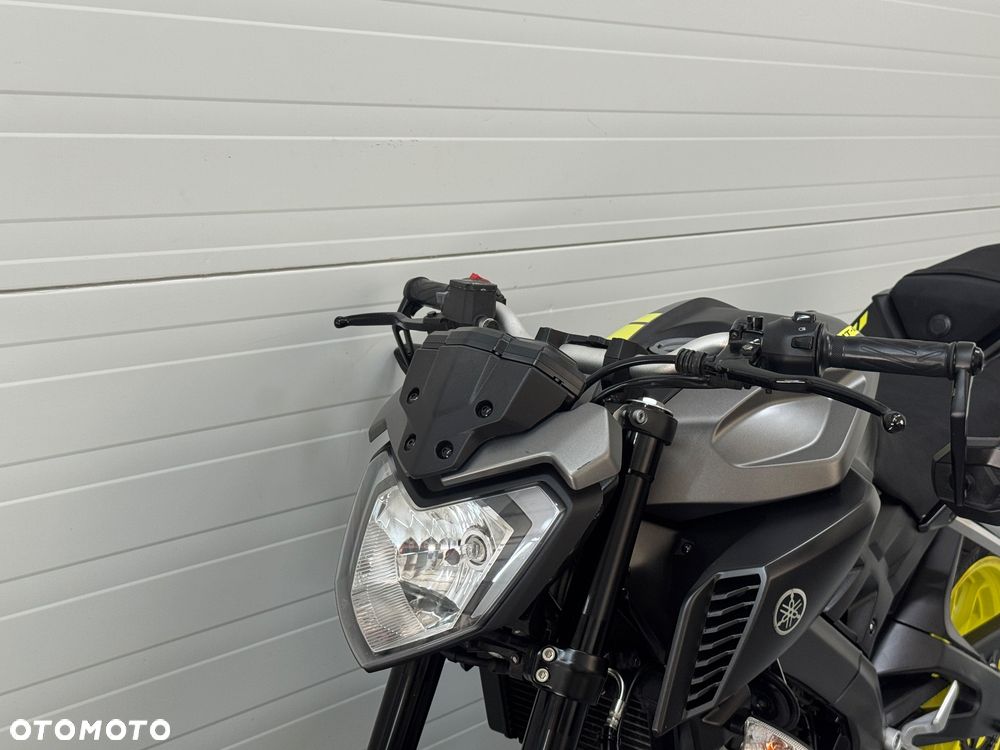 Yamaha MT - 18
