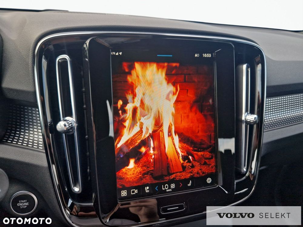 Volvo XC 40 - 24