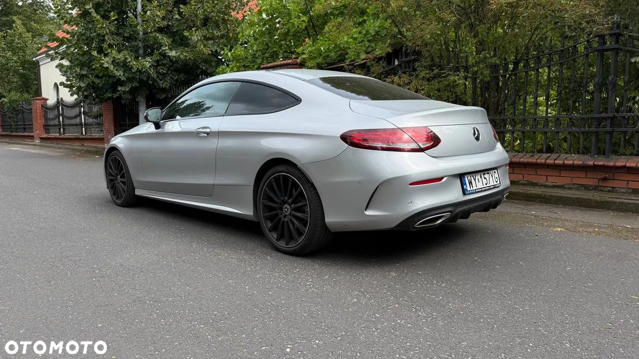 Mercedes-Benz Klasa C 180 Coupe 9G-TRONIC AMG Line - 3