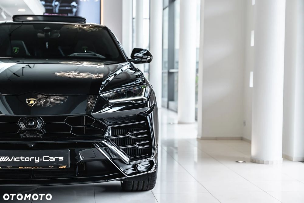 Lamborghini Urus - 21