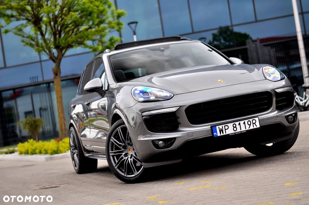 Porsche Cayenne - 8