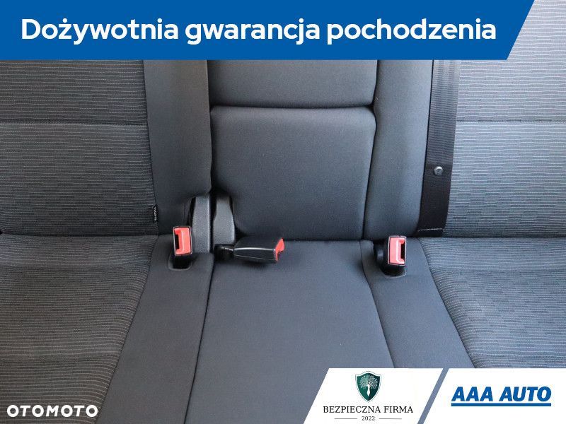 Volkswagen Tiguan - 11