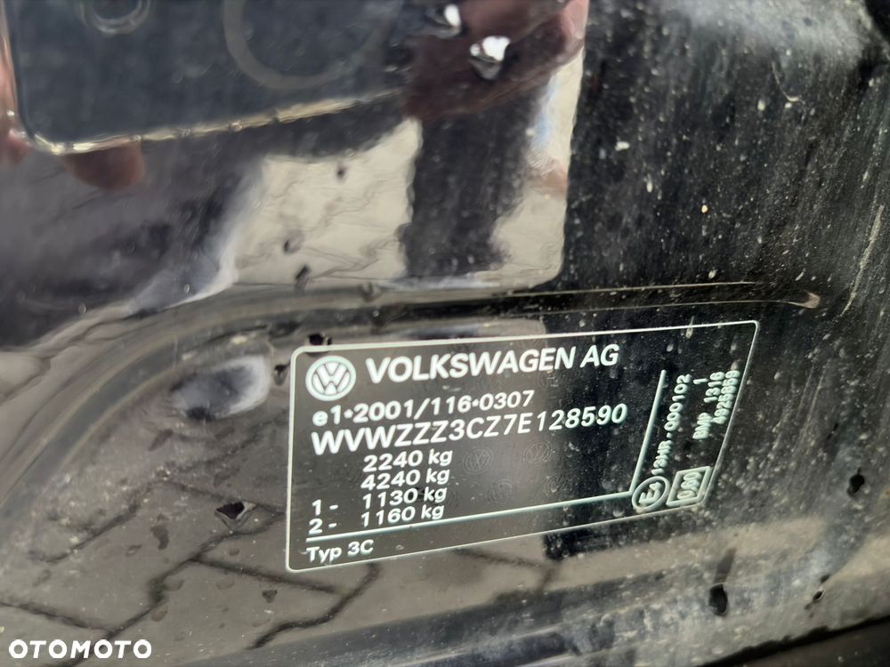 Volkswagen Passat 2.0 TDI 4Motion Highline - 29