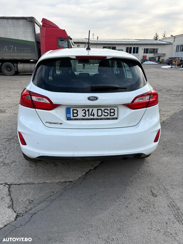 Ford Fiesta - 5
