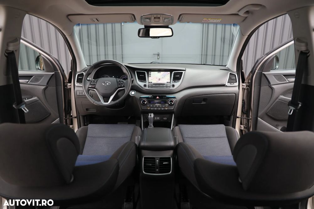 Hyundai Tucson 2.0 CRDI 4WD Automatik Premium - 10