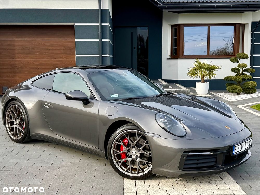 Porsche 911 Carrera 4S - 15